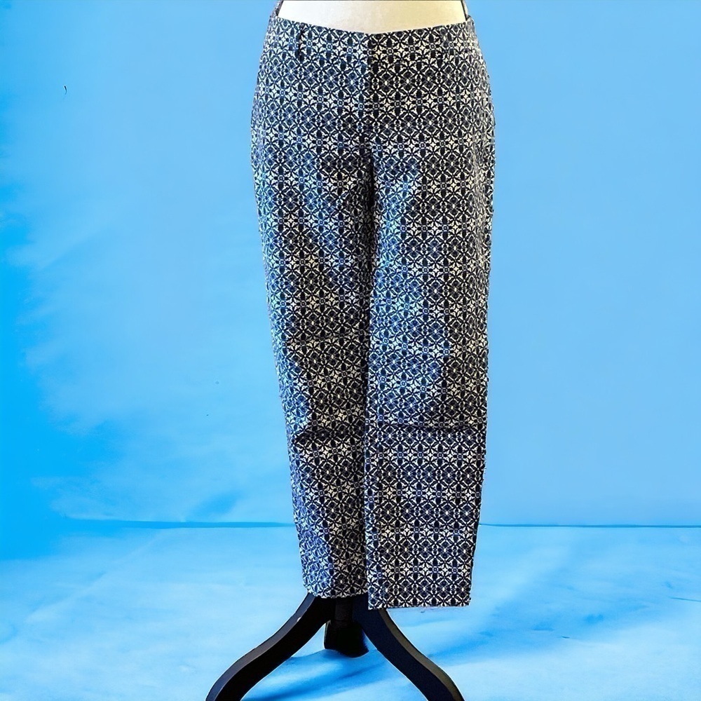Katherine Barclay Montreal Womens Pants Size 4 Blue White Paisley - Picture 4 of 16